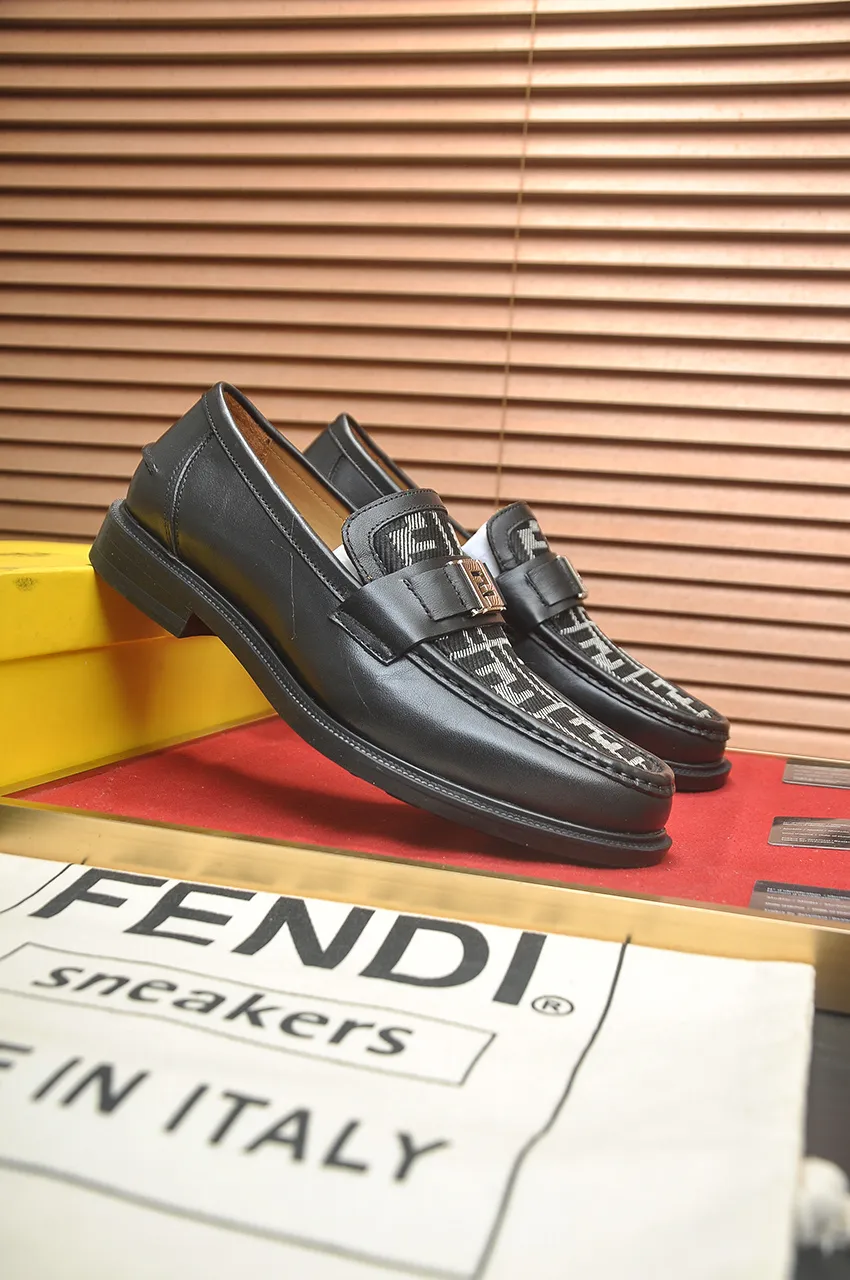 Men's shoes 💰500💶 [FENDI] The latest high-end men's shoes in Hong Kong! Original quality. The upper is made of imported cowhide material and cowhide lining! Super comfortable on the foot, original wear-resistant outsole, luxurious, fashionable, casual and versatile! Size: 38-45 (45 customized)